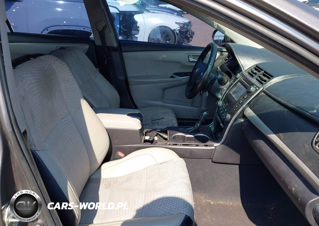 2015 Toyota Camry Se VIN:4T1BF1FK2FU100863 - 5