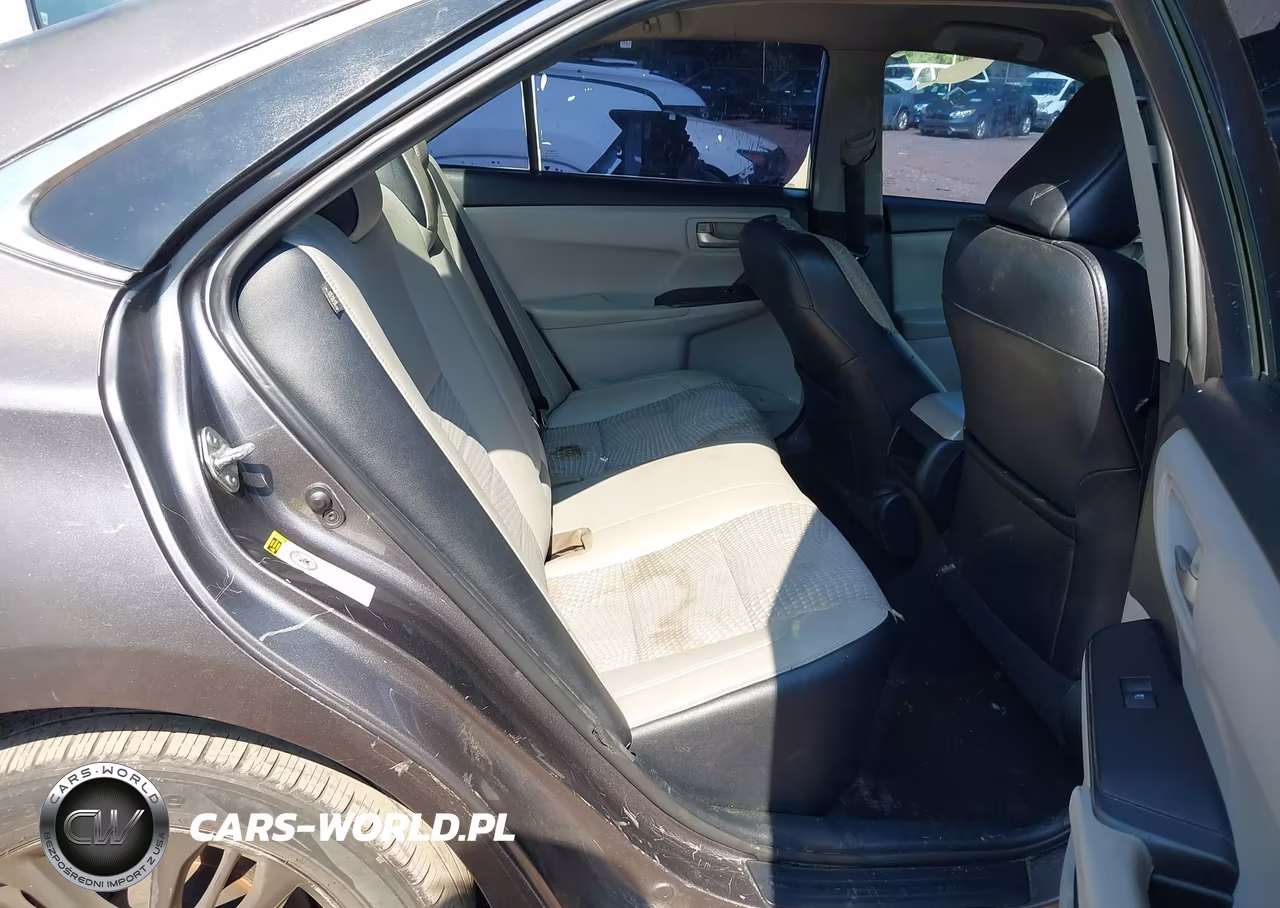 2015 Toyota Camry Se VIN:4T1BF1FK2FU100863 - 8