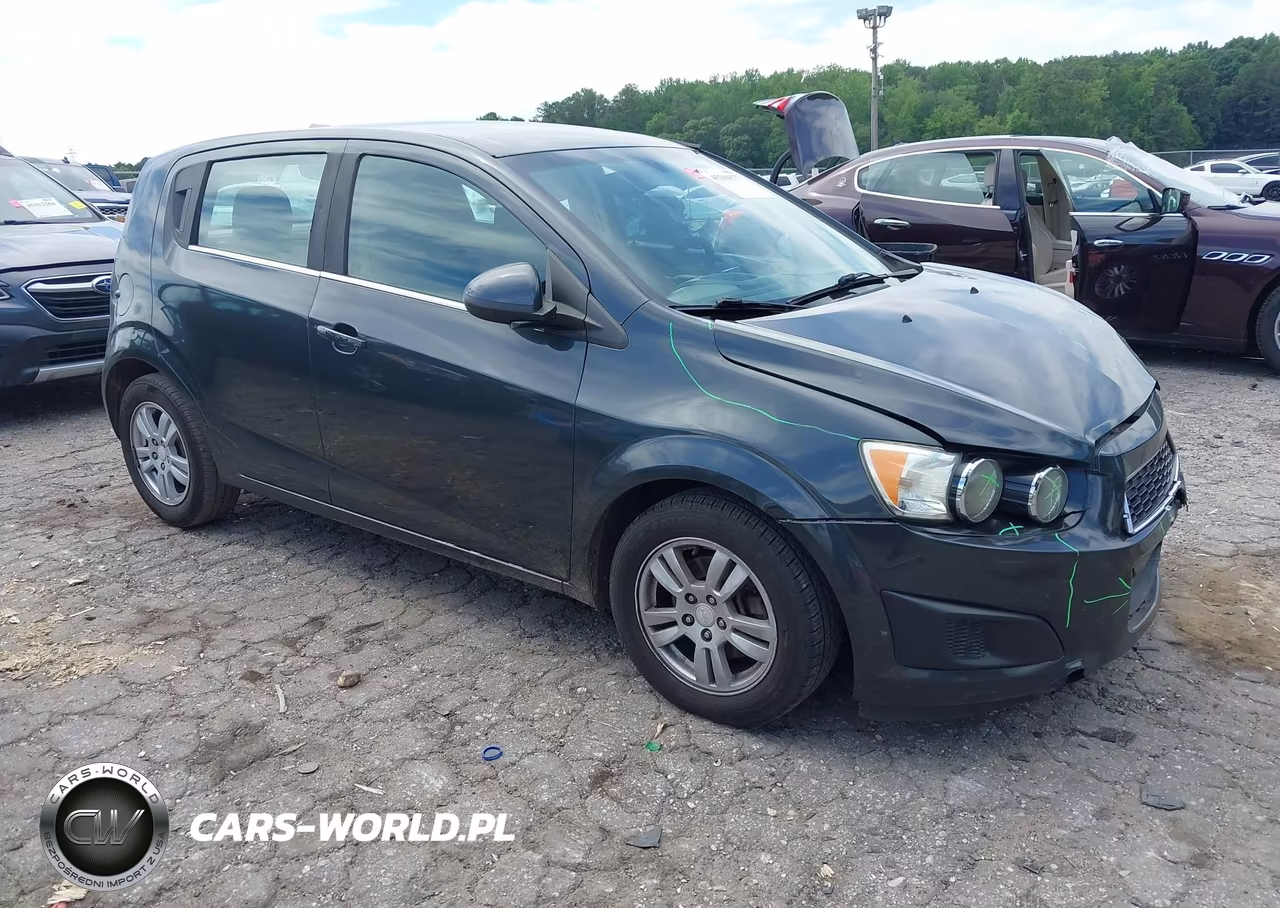 2014 Chevrolet Sonic Lt Auto – zdjęcie 1 z 16