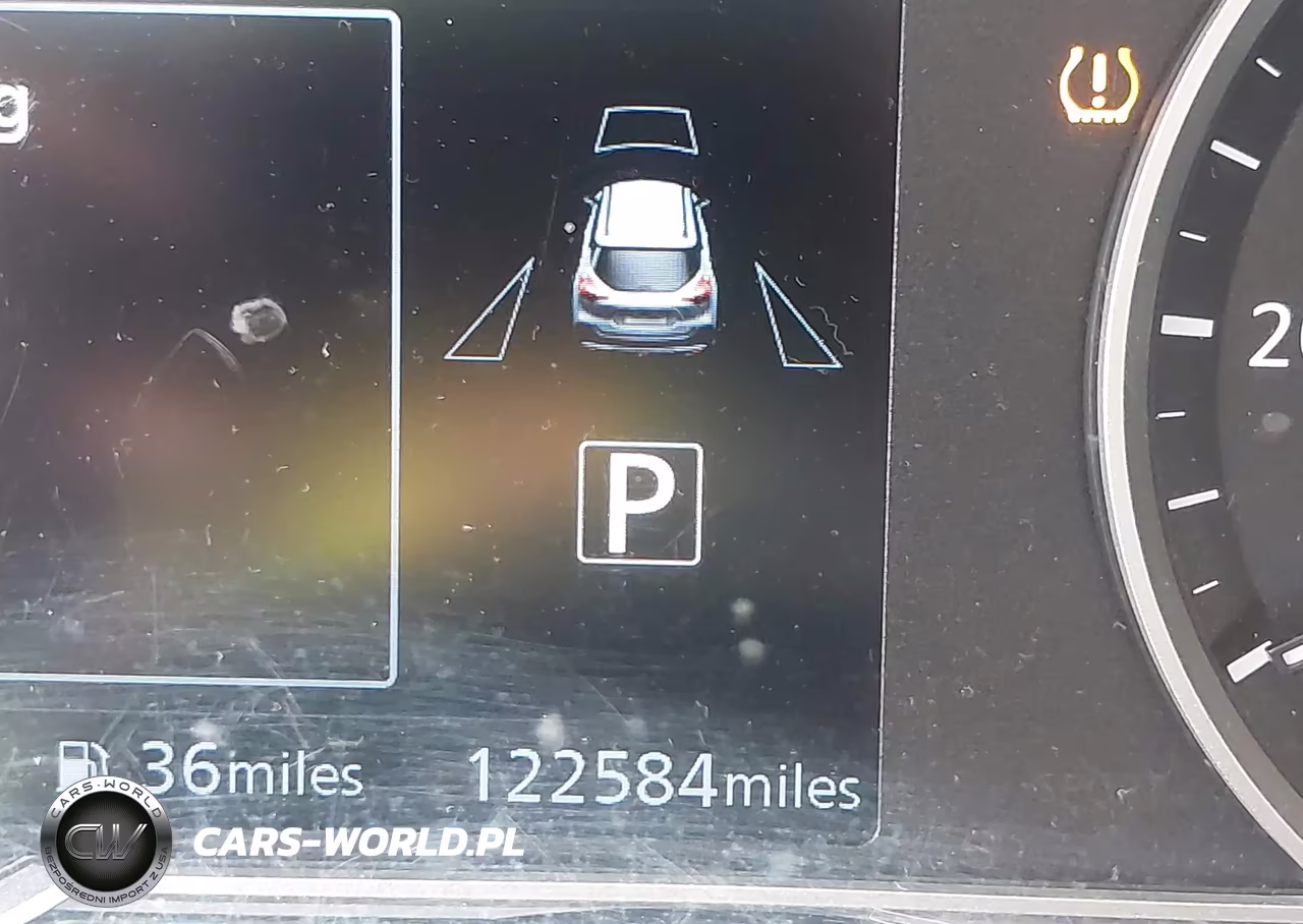2018 Nissan Kicks Sv VIN:3N1CP5CU7JL530512 - 15
