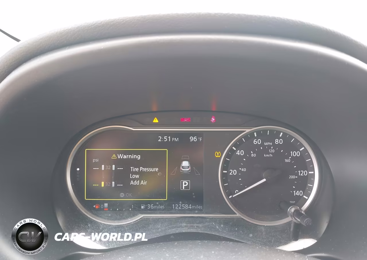 2018 Nissan Kicks Sv VIN:3N1CP5CU7JL530512 - 7