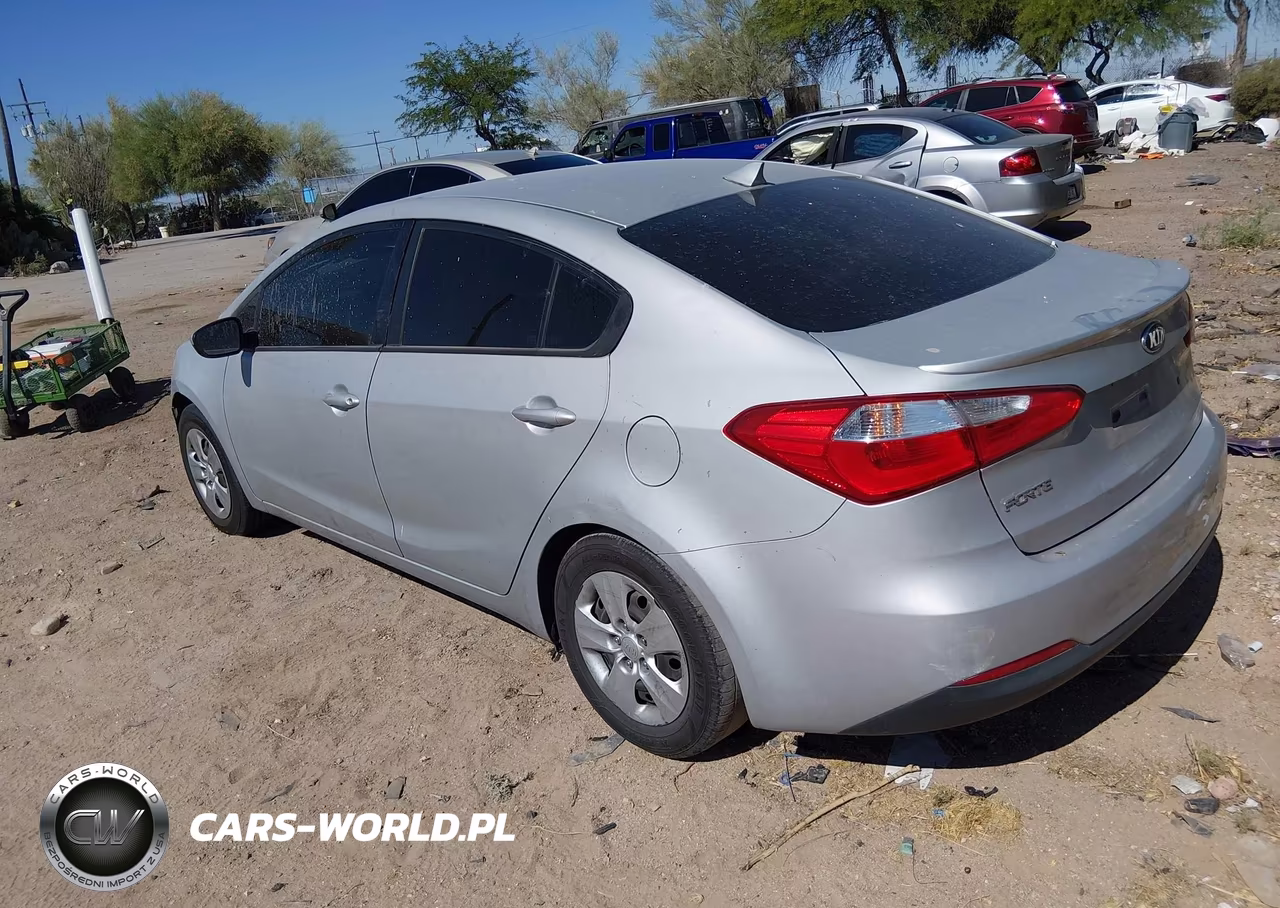 2015 Kia Forte Lx VIN:KNAFK4A65F5286497 - 3