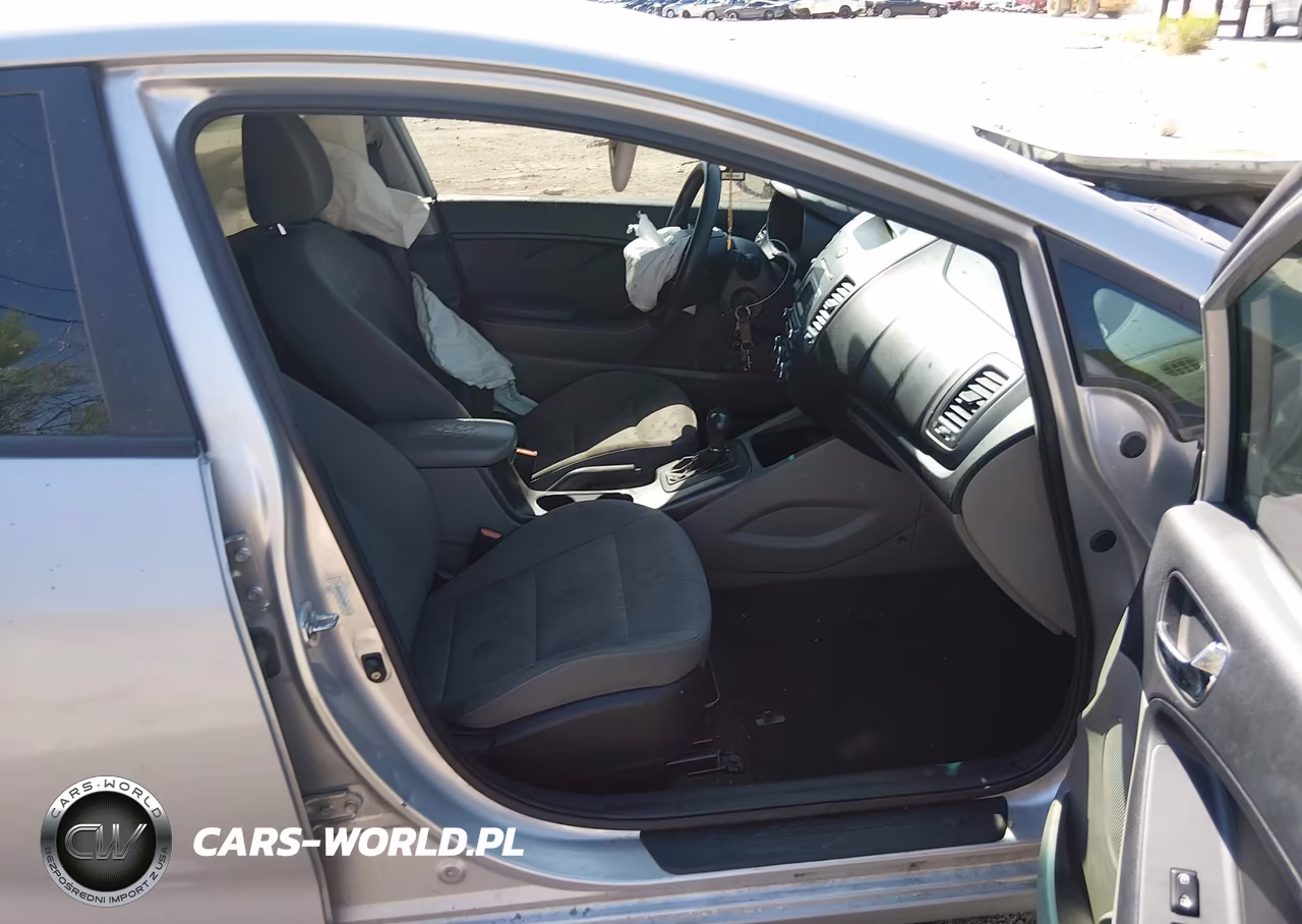 2015 Kia Forte Lx VIN:KNAFK4A65F5286497 - 5