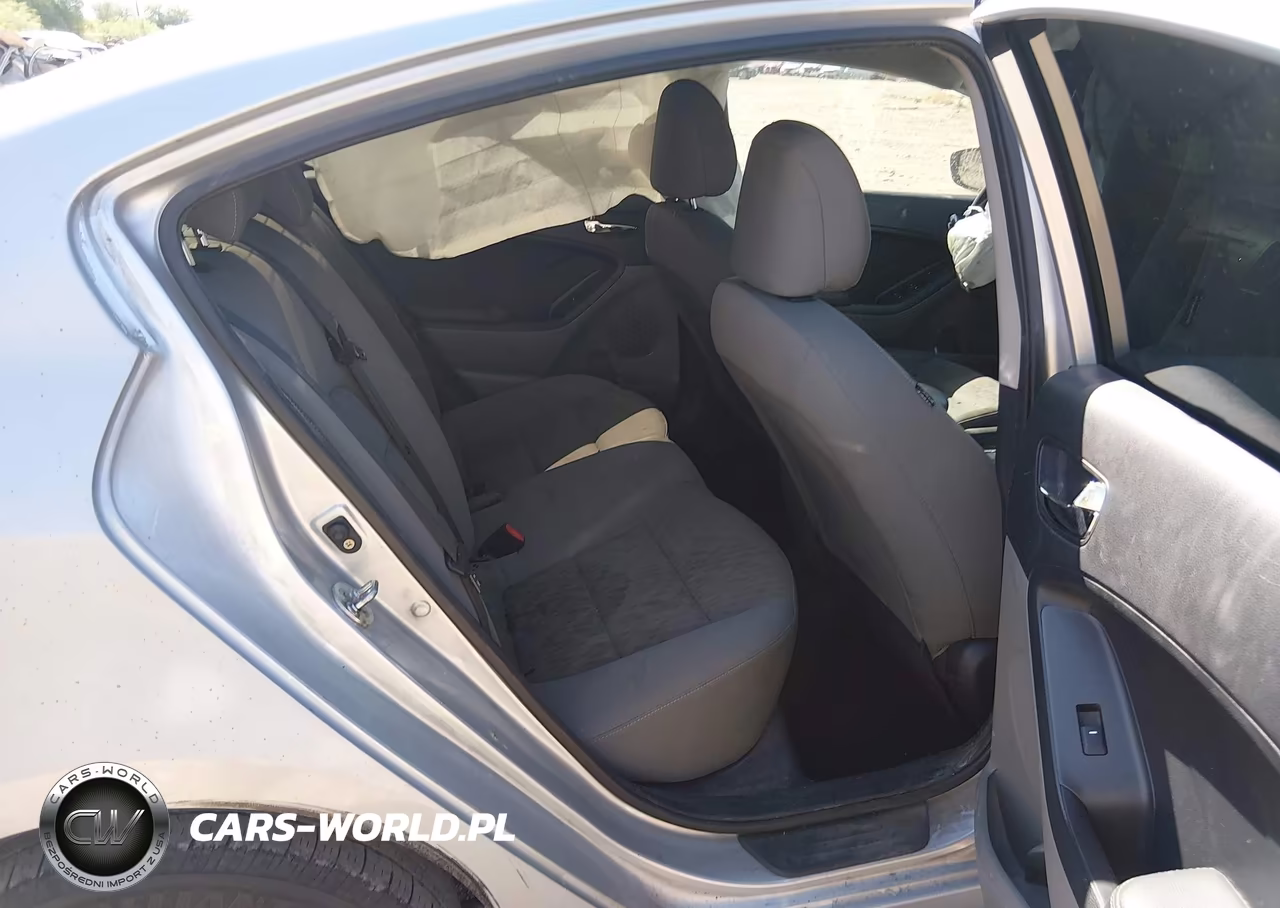 2015 Kia Forte Lx VIN:KNAFK4A65F5286497 - 8