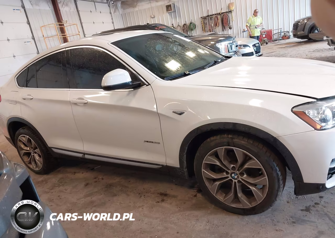 2018 BMW X4 xDrive28I VIN:5UXXW3C51J0T82707 - 13