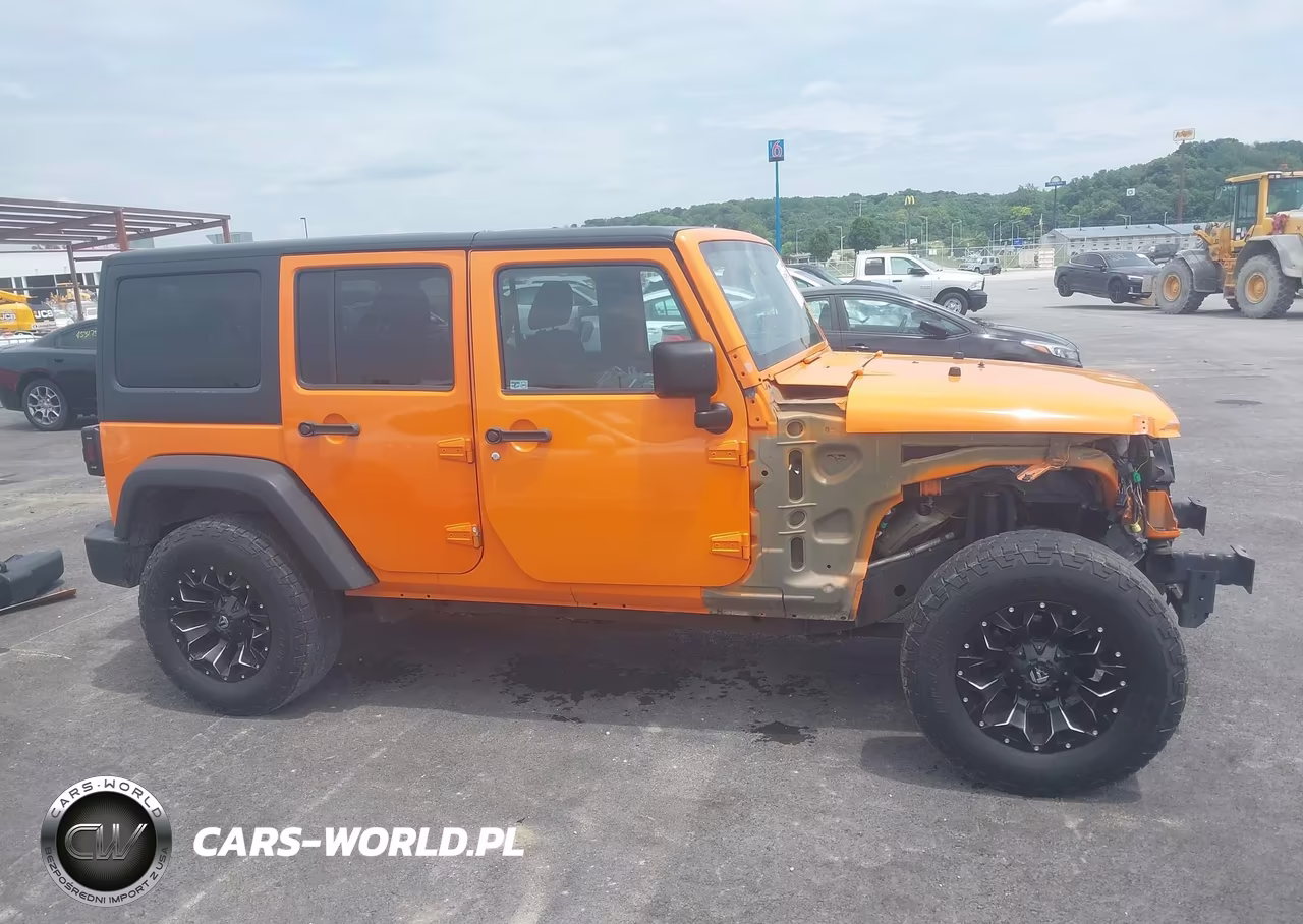 2012 Jeep Wrangler Unlimited Sport VIN:1C4BJWDG4CL279715 - 14