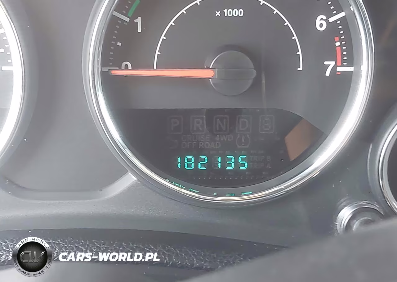2012 Jeep Wrangler Unlimited Sport VIN:1C4BJWDG4CL279715 - 16