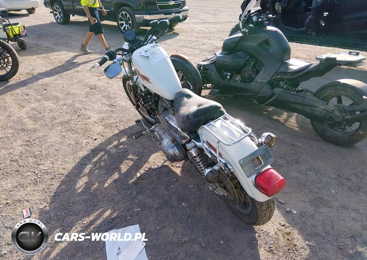 2001 Harley-Davidson Xl883 Hugger VIN:1HD4CEM1X1K135922 - 3