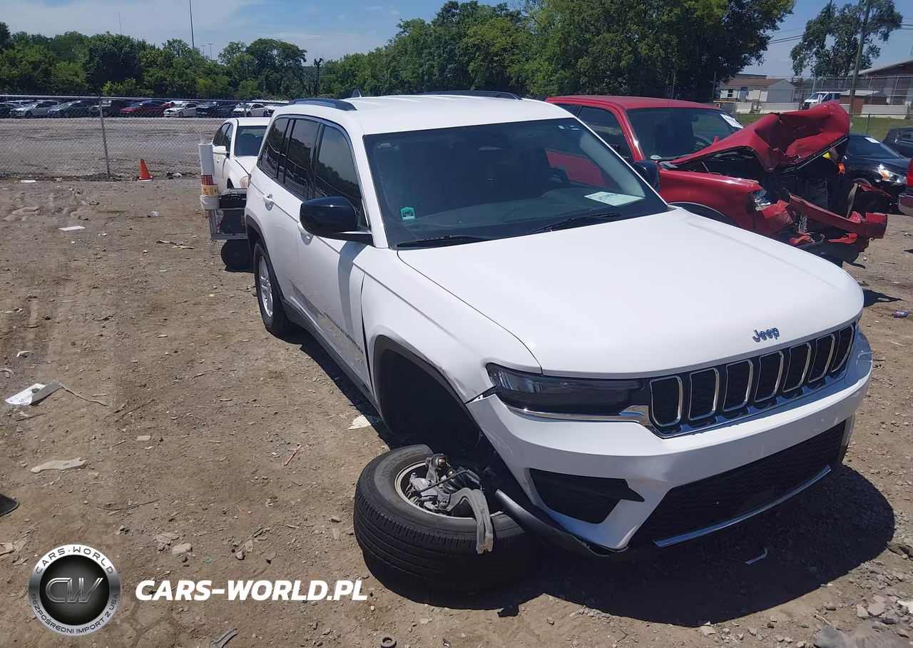 2023 Jeep Grand Cherokee Laredo 4X4 – zdjęcie 1 z 16