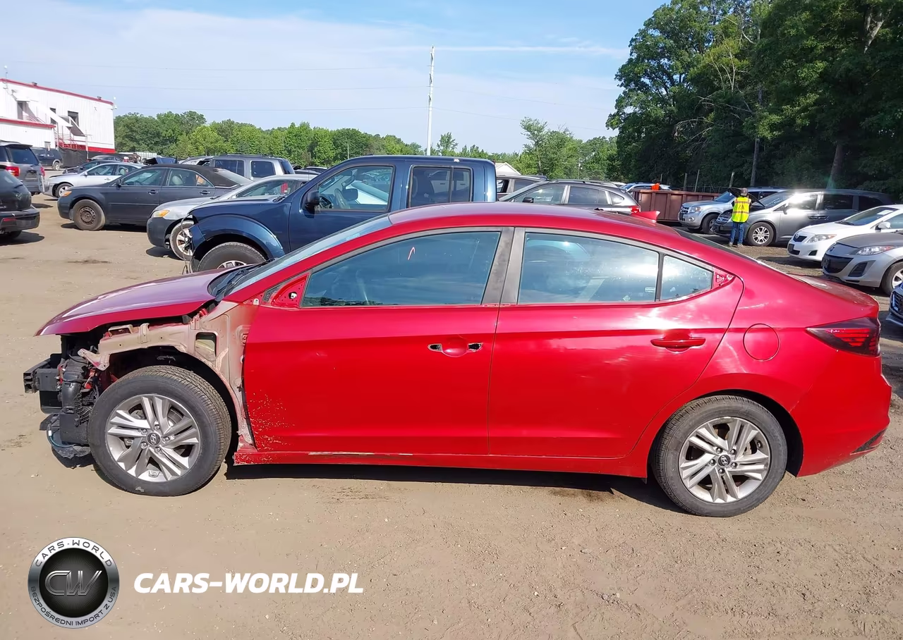 2019 Hyundai Elantra Sel VIN:5NPD84LF0KH480015 - 15