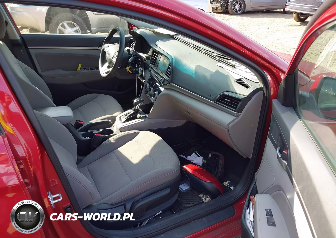 2019 Hyundai Elantra Sel VIN:5NPD84LF0KH480015 - 5