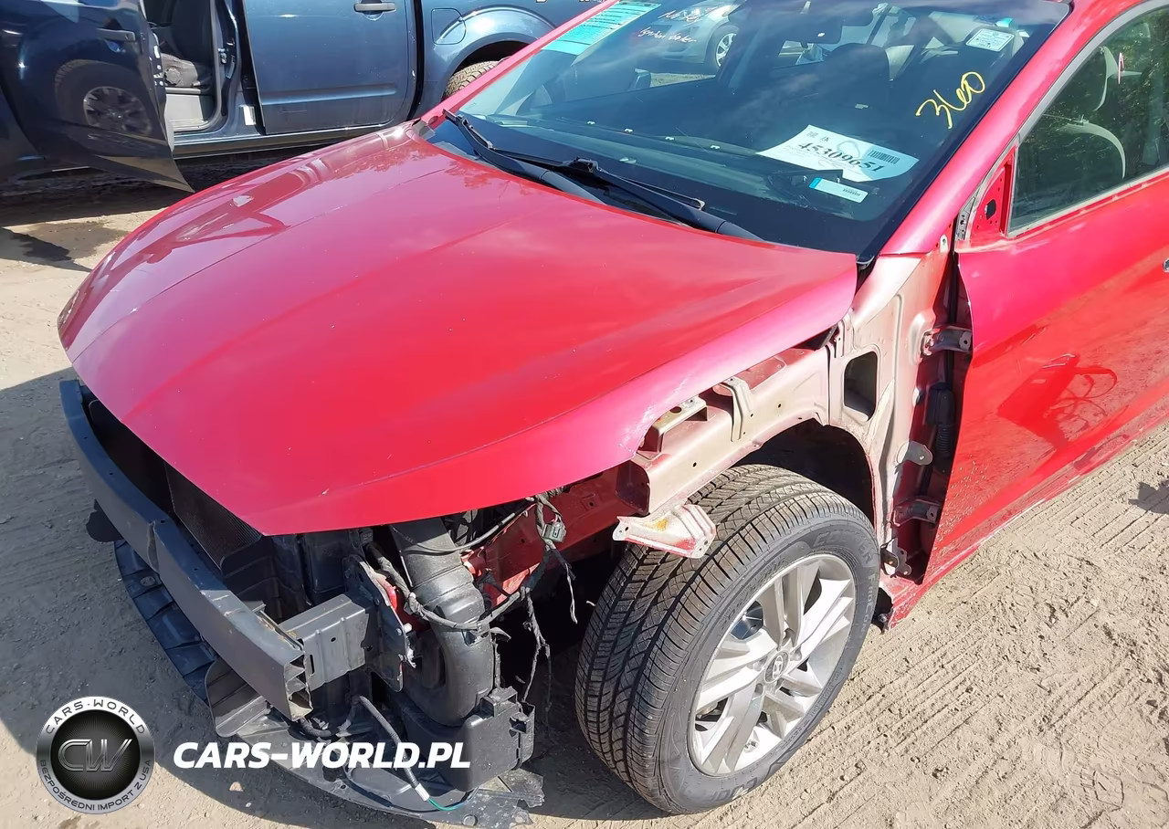 2019 Hyundai Elantra Sel VIN:5NPD84LF0KH480015 - 6