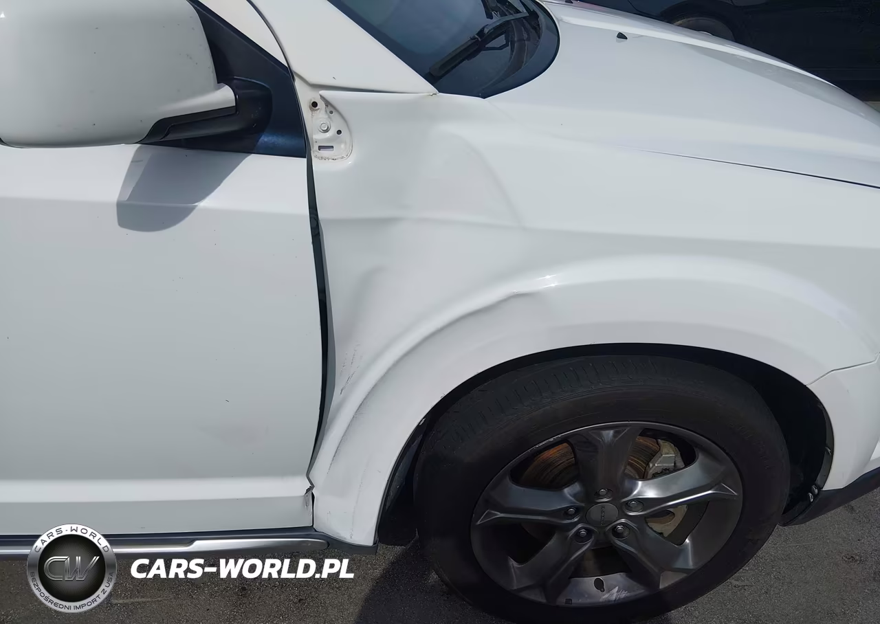 2017 Dodge Journey Crossroad Plus VIN:3C4PDCGB0HT612709 - 17