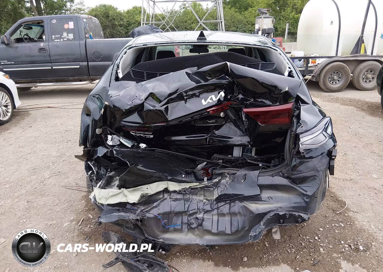 2024 Kia Forte Lx VIN:3KPF24AD0RE695338 - 16
