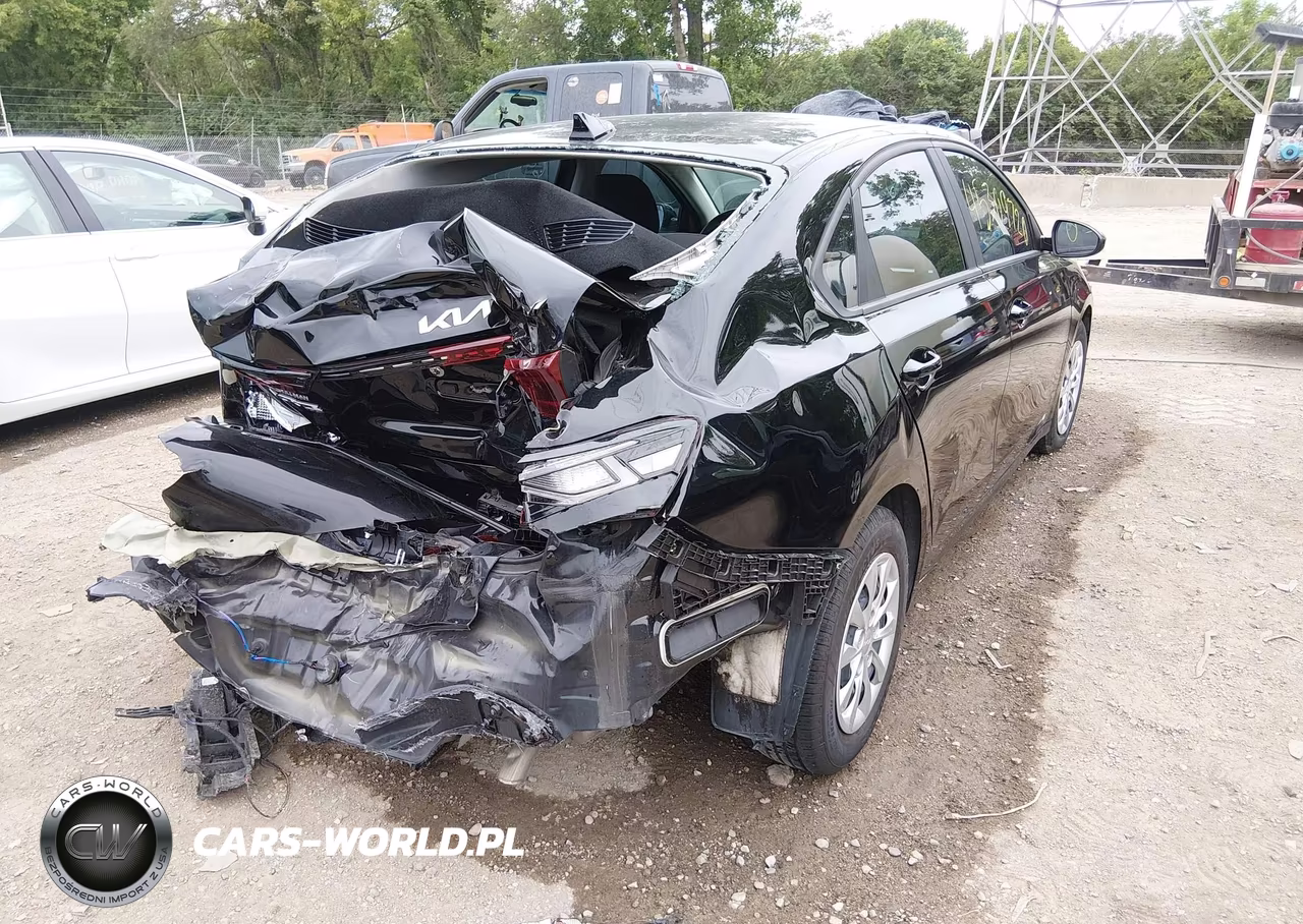 2024 Kia Forte Lx VIN:3KPF24AD0RE695338 - 4