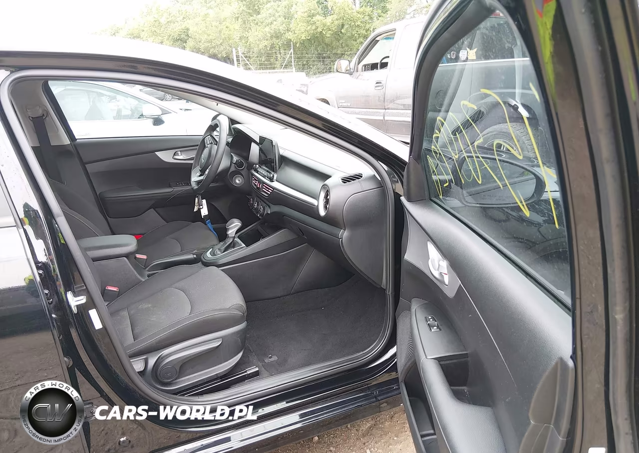 2024 Kia Forte Lx VIN:3KPF24AD0RE695338 - 5