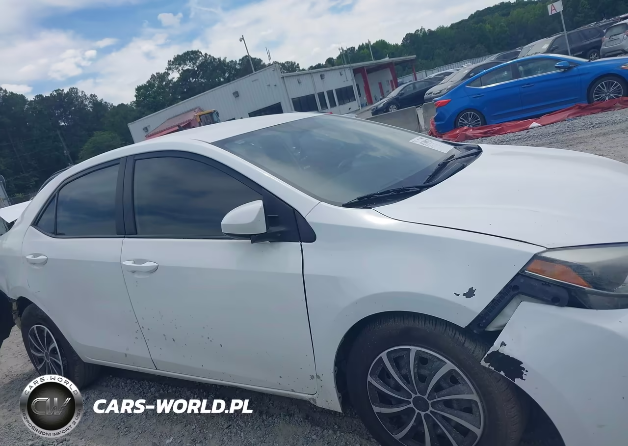 2015 Toyota Corolla Le VIN:2T1BURHEXFC334097 - 13