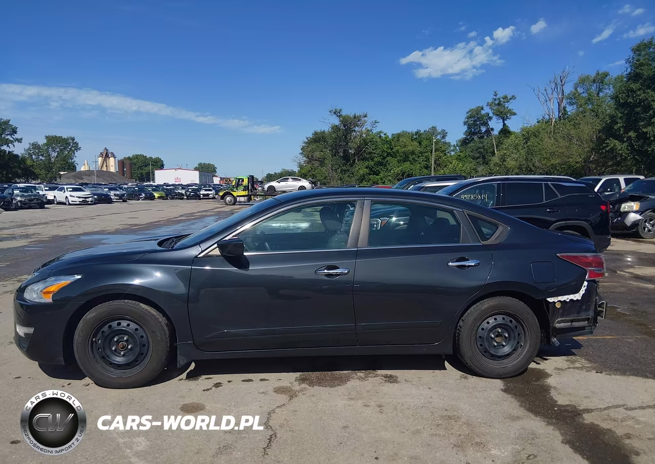 2014 Nissan Altima 2.5 S VIN:1N4AL3AP2EC110424 - 15