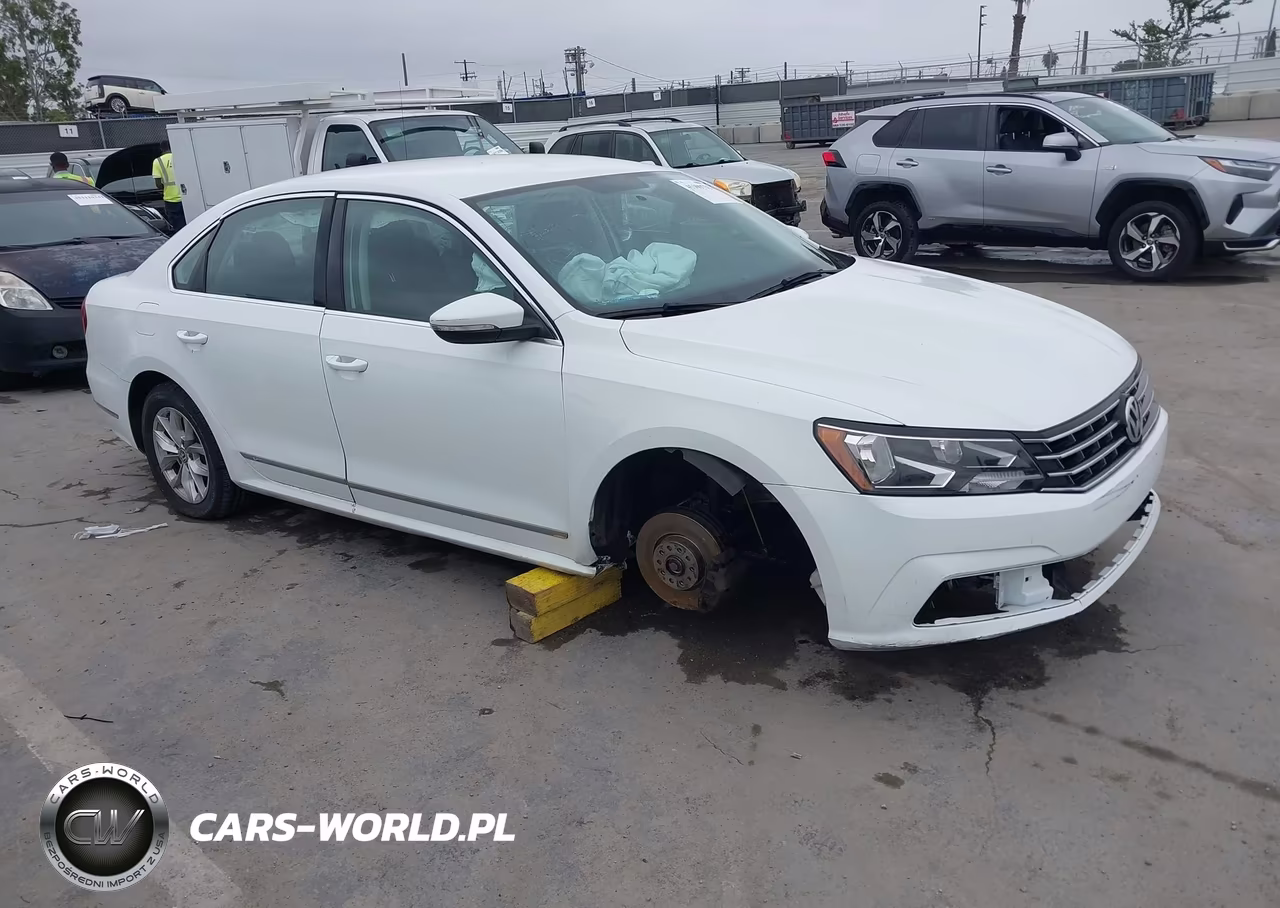 2016 Volkswagen Passat 1.8T S – zdjęcie 1 z 15