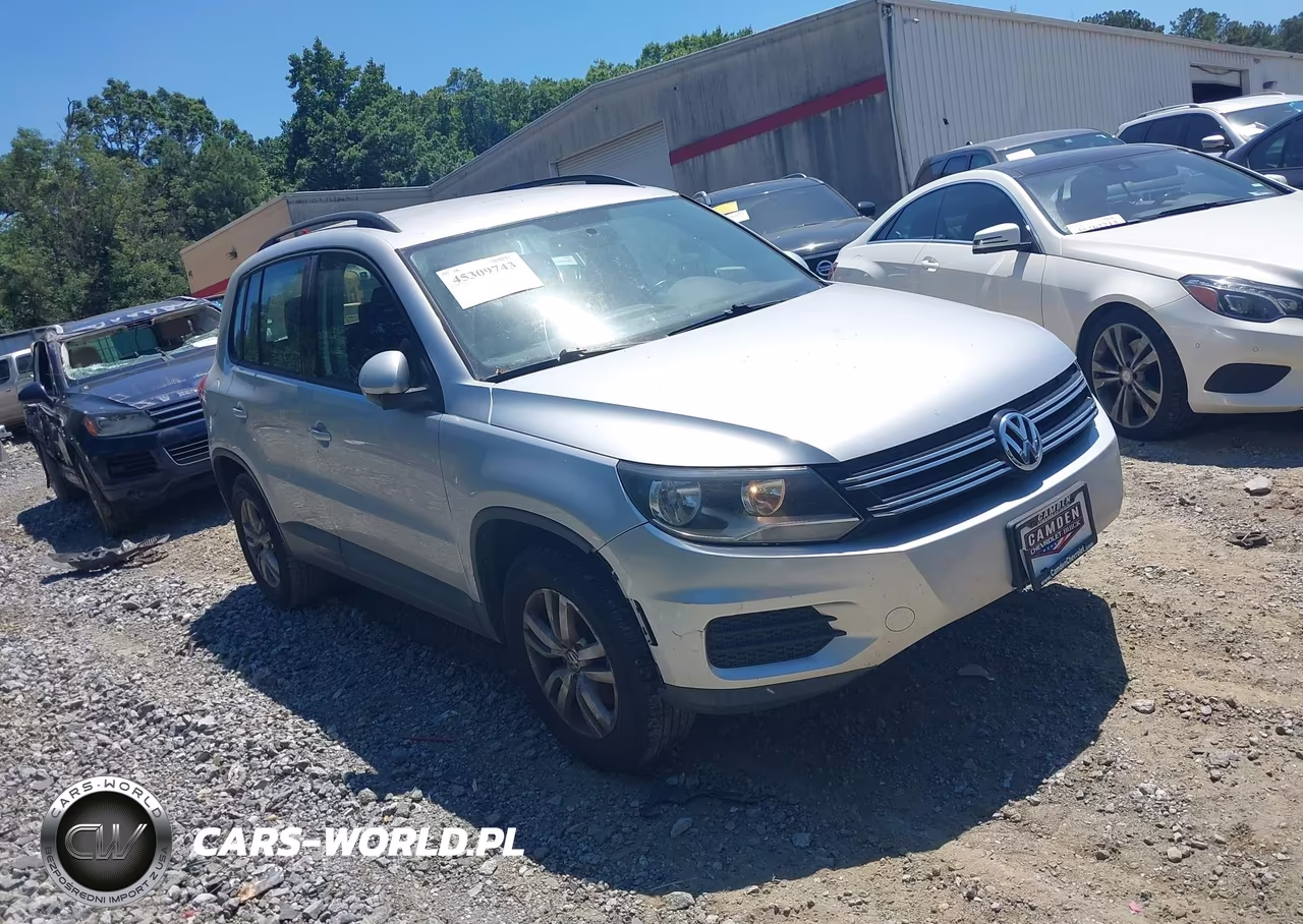 2015 Volkswagen Tiguan S – zdjęcie 1 z 16