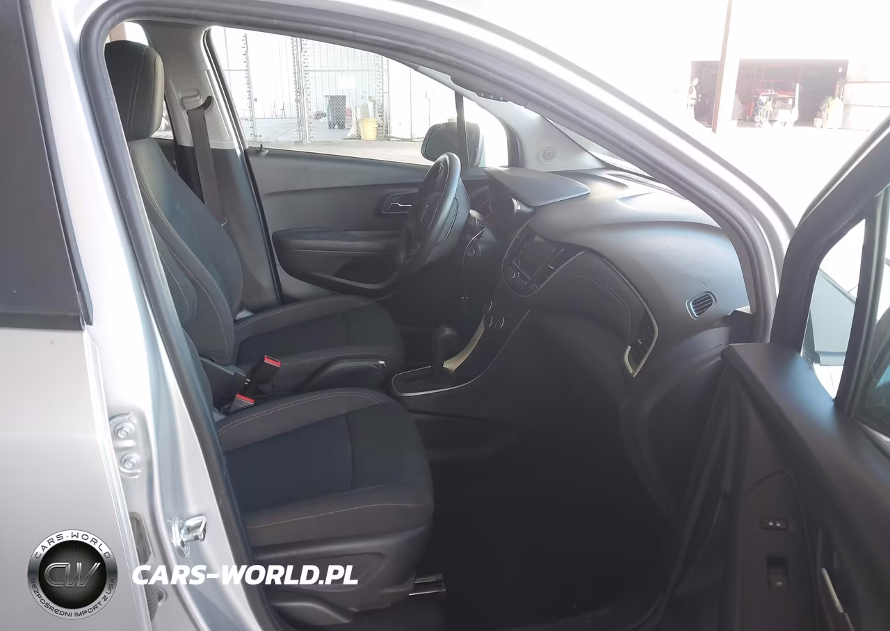 2018 Chevrolet Trax Ls VIN:KL7CJKSBXJB720686 - 5