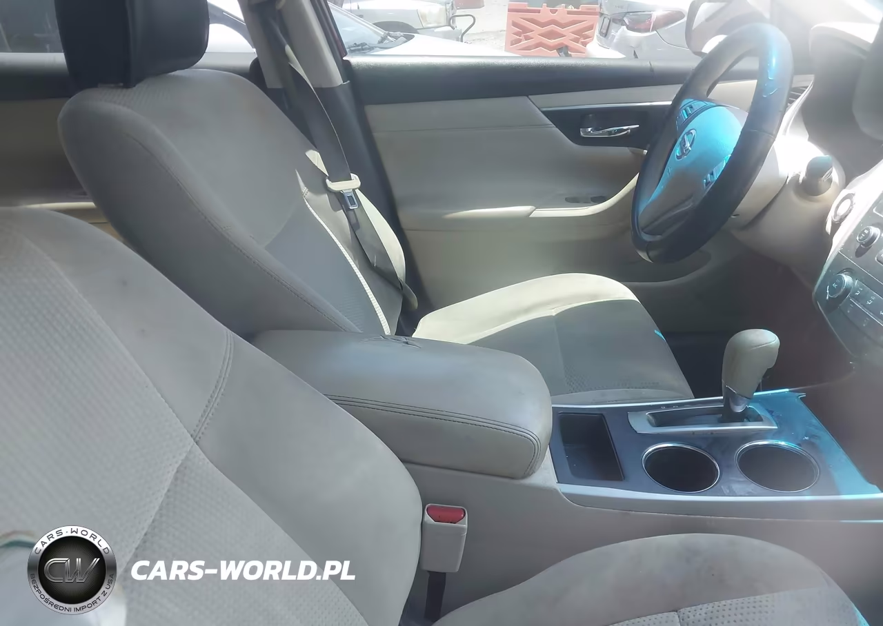 2015 Nissan Altima 2.5 S VIN:1N4AL3AP8FC268719 - 5