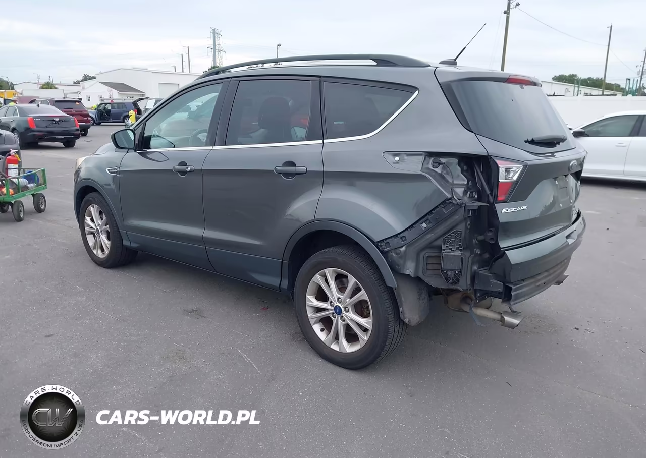 2017 Ford Escape Se VIN:1FMCU0GD6HUC68142 - 3
