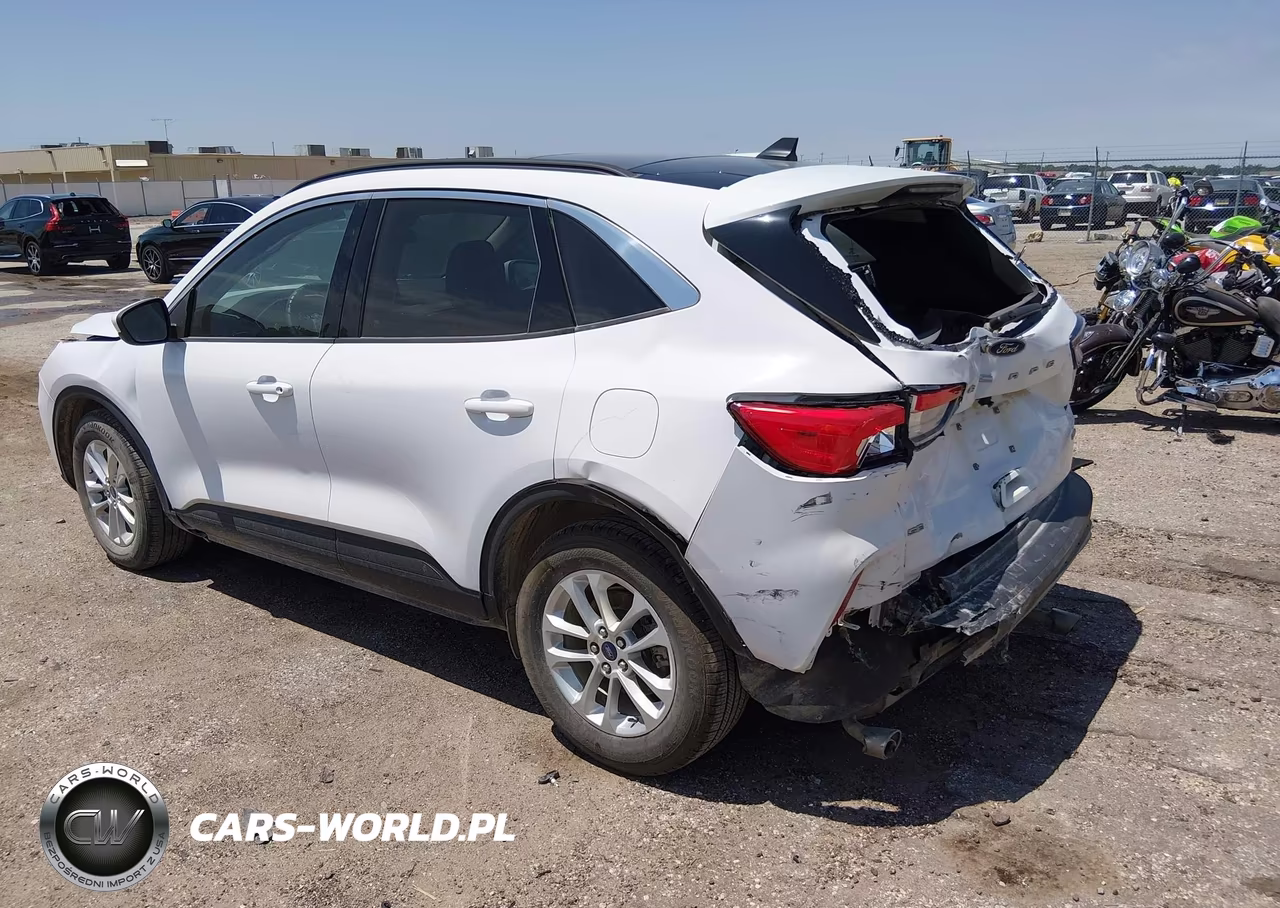 2020 Ford Escape Se VIN:1FMCU9G61LUB05557 - 3