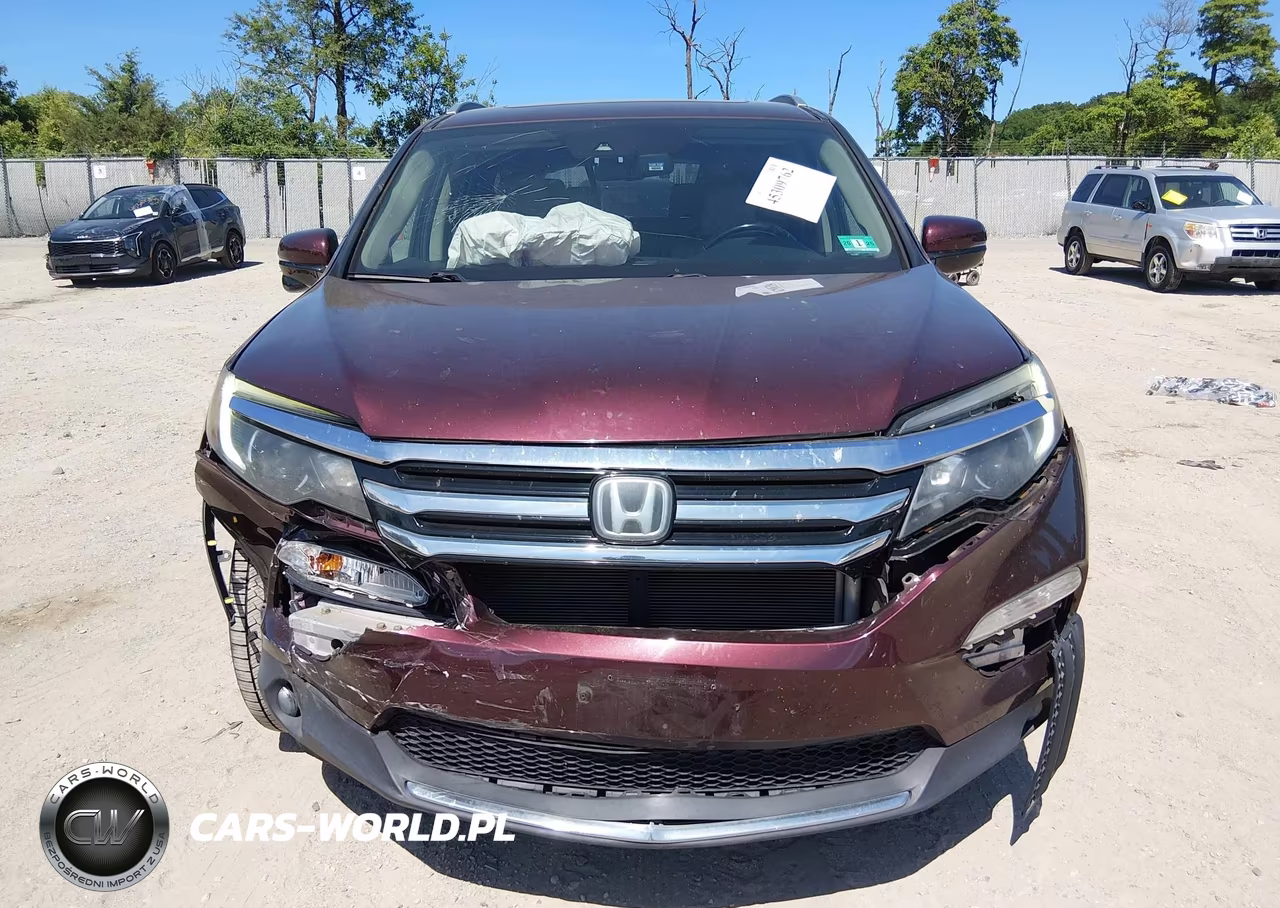 2016 Honda Pilot Touring VIN:5FNYF6H96GB051697 - 12