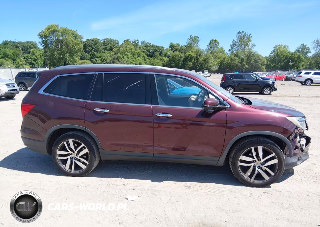 2016 Honda Pilot Touring VIN:5FNYF6H96GB051697 - 13
