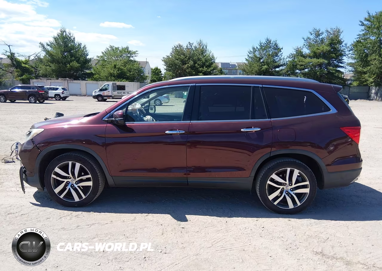 2016 Honda Pilot Touring VIN:5FNYF6H96GB051697 - 14