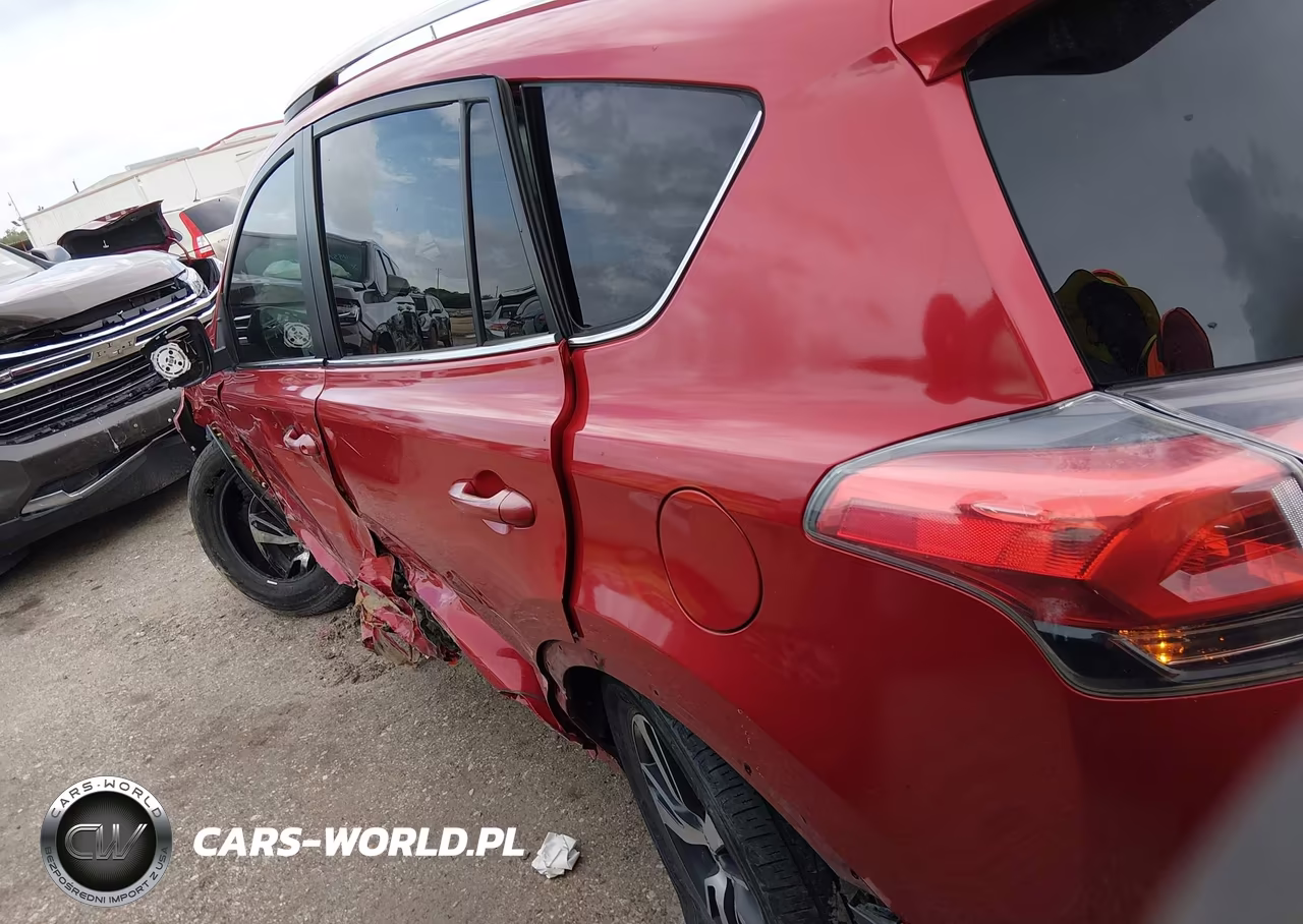 2016 Toyota Rav4 Xle VIN:2T3WFREV0GW270370 - 3