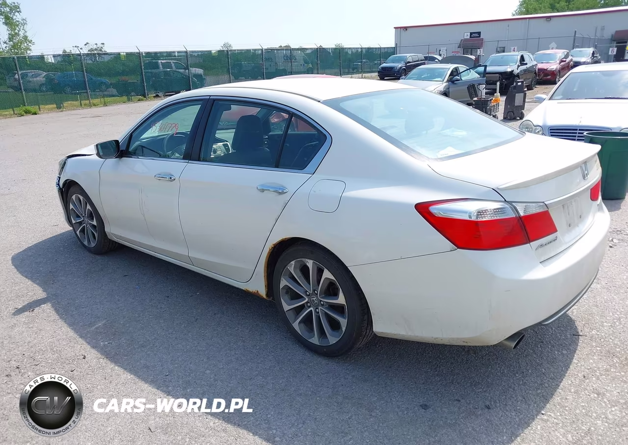 2014 Honda Accord Sport VIN:1HGCR2F57EA250596 - 3