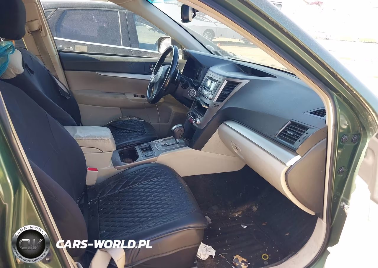 2013 Subaru Outback 2.5I Premium VIN:4S4BRBGC3D3257082 - 5