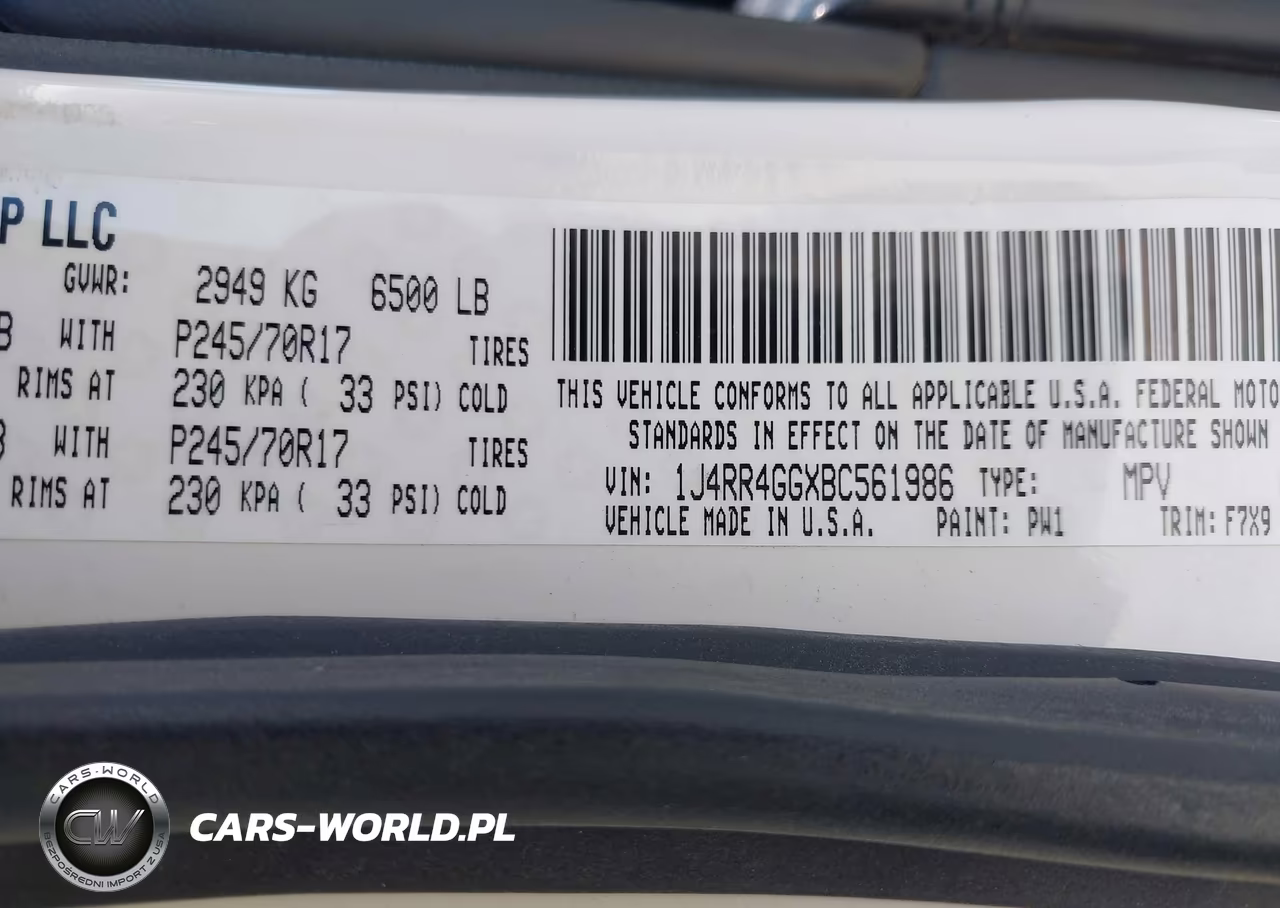 2011 Jeep Grand Cherokee Laredo VIN:1J4RR4GGXBC561986 - 9