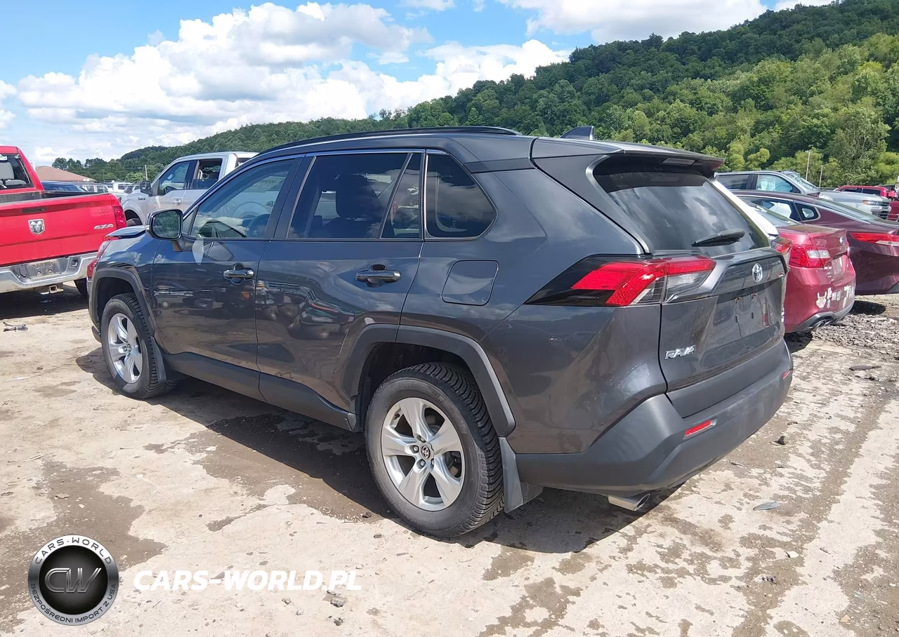 2020 Toyota Rav4 Xle VIN:JTMP1RFV6LD526312 - 3