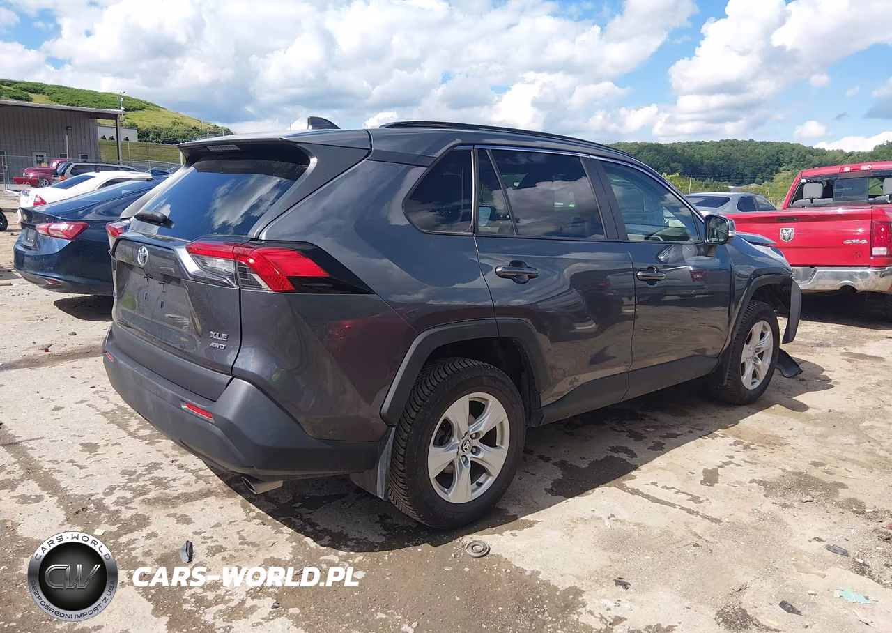 2020 Toyota Rav4 Xle VIN:JTMP1RFV6LD526312 - 4