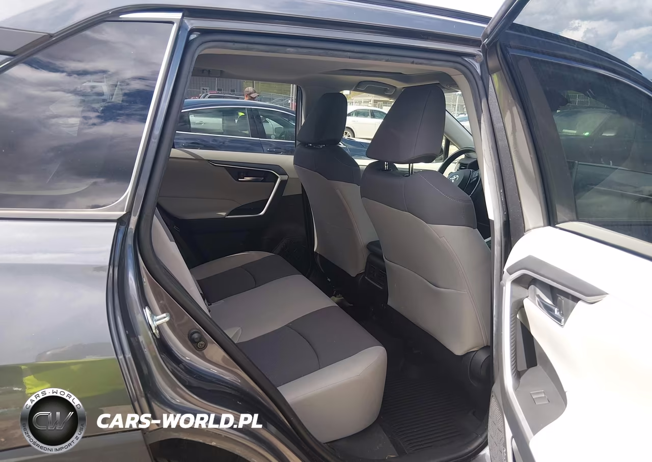 2020 Toyota Rav4 Xle VIN:JTMP1RFV6LD526312 - 8