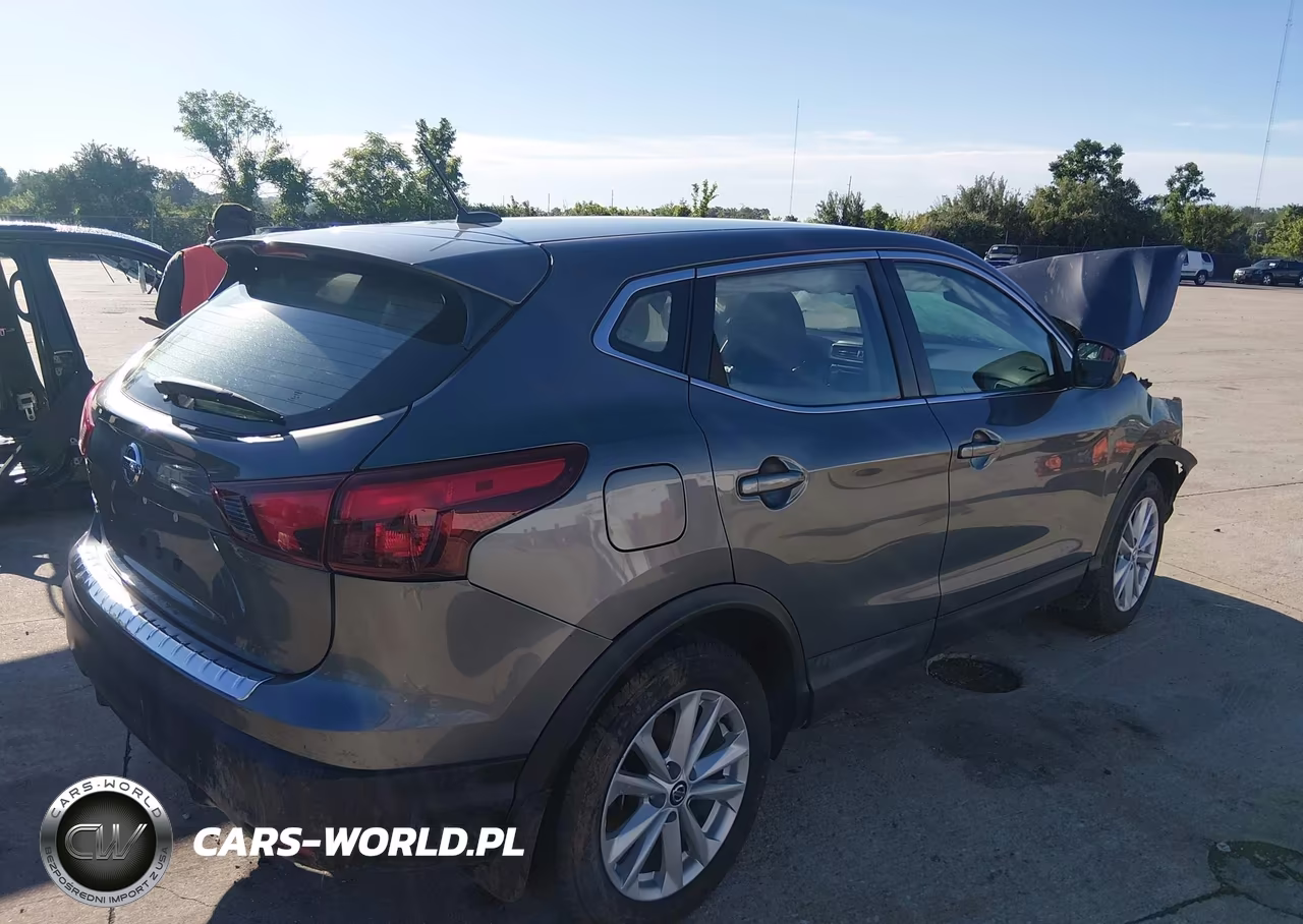 2019 Nissan Rogue Sport S VIN:JN1BJ1CP7KW527010 - 4