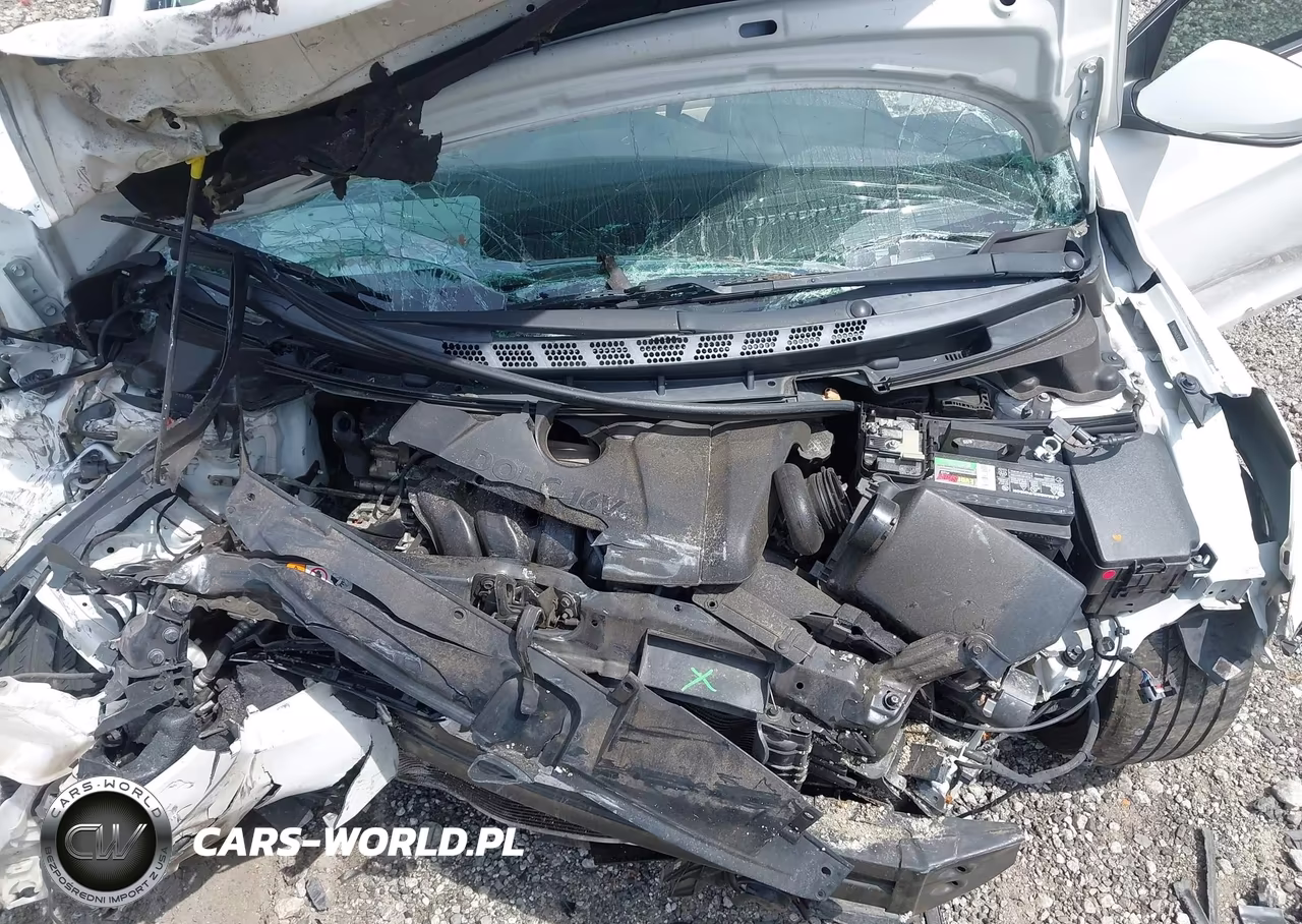 2014 Hyundai Elantra Limited VIN:5NPDH4AE9EH525161 - 10
