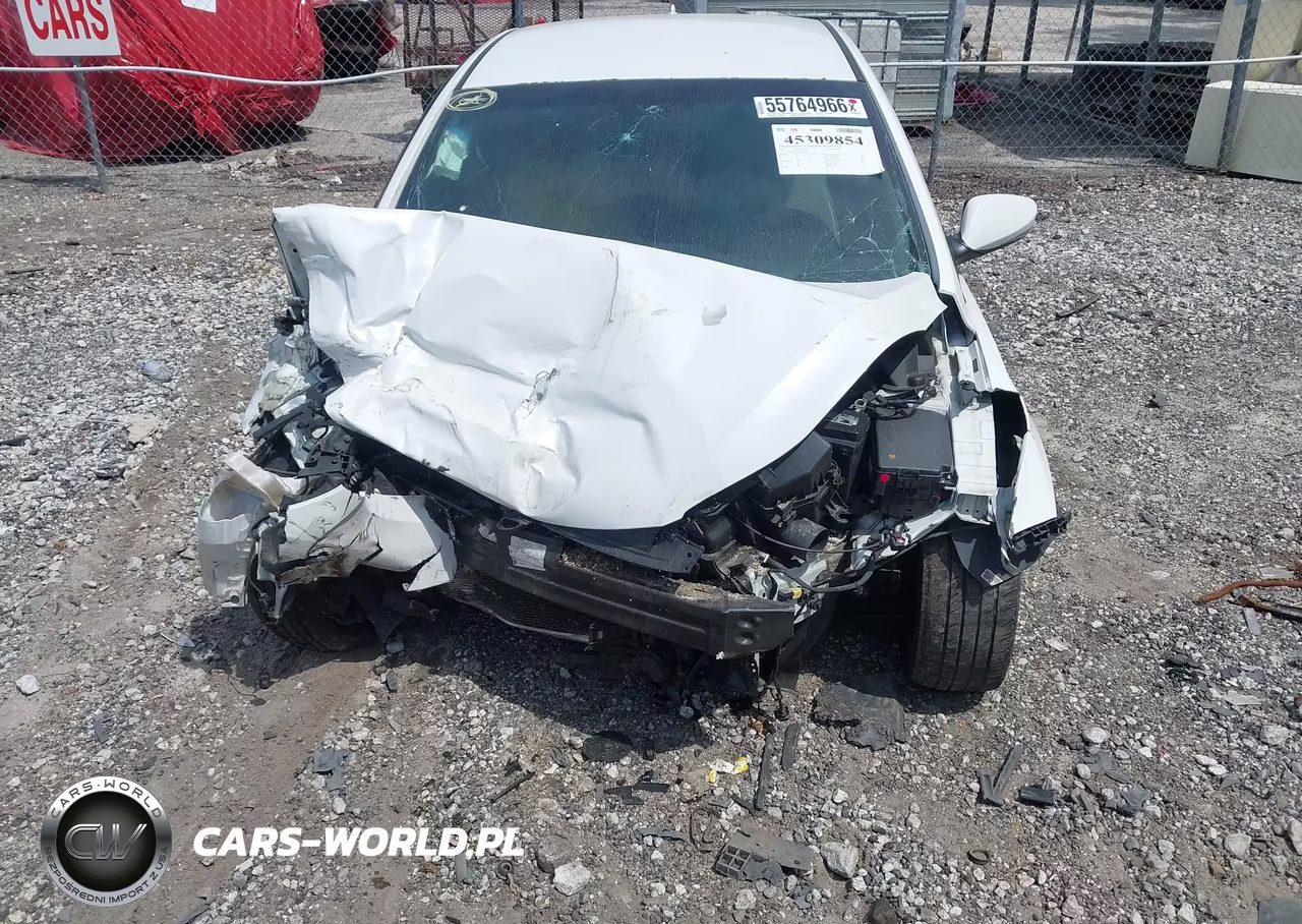 2014 Hyundai Elantra Limited VIN:5NPDH4AE9EH525161 - 6