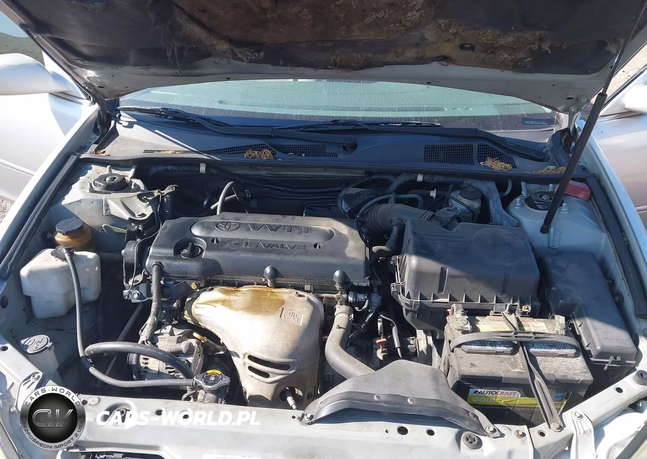 2002 Toyota Camry Le VIN:4T1BE32K12U500895 - 10