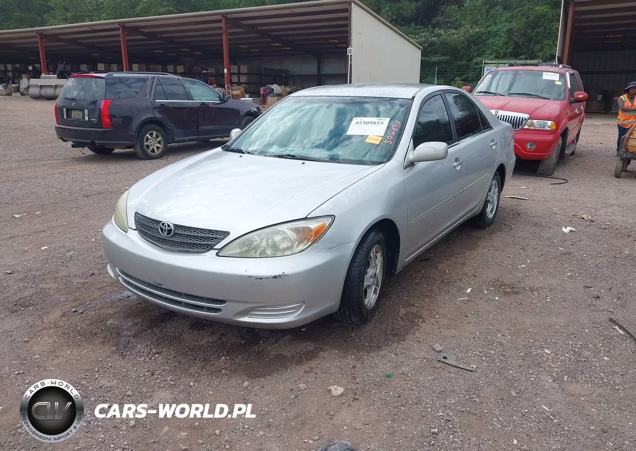2002 Toyota Camry Le VIN:4T1BE32K12U500895 - 2