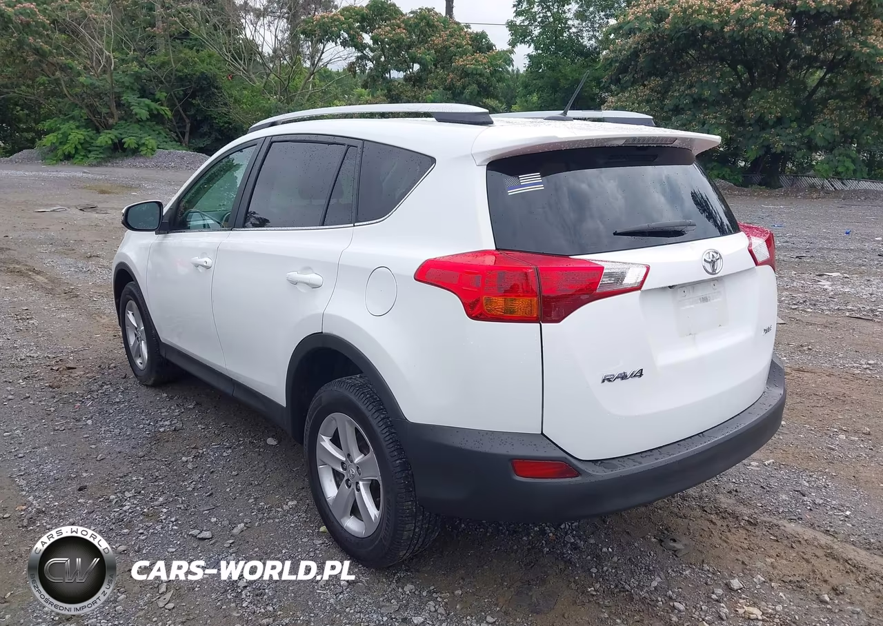 2013 Toyota Rav4 Xle VIN:2T3RFREV0DW104178 - 3