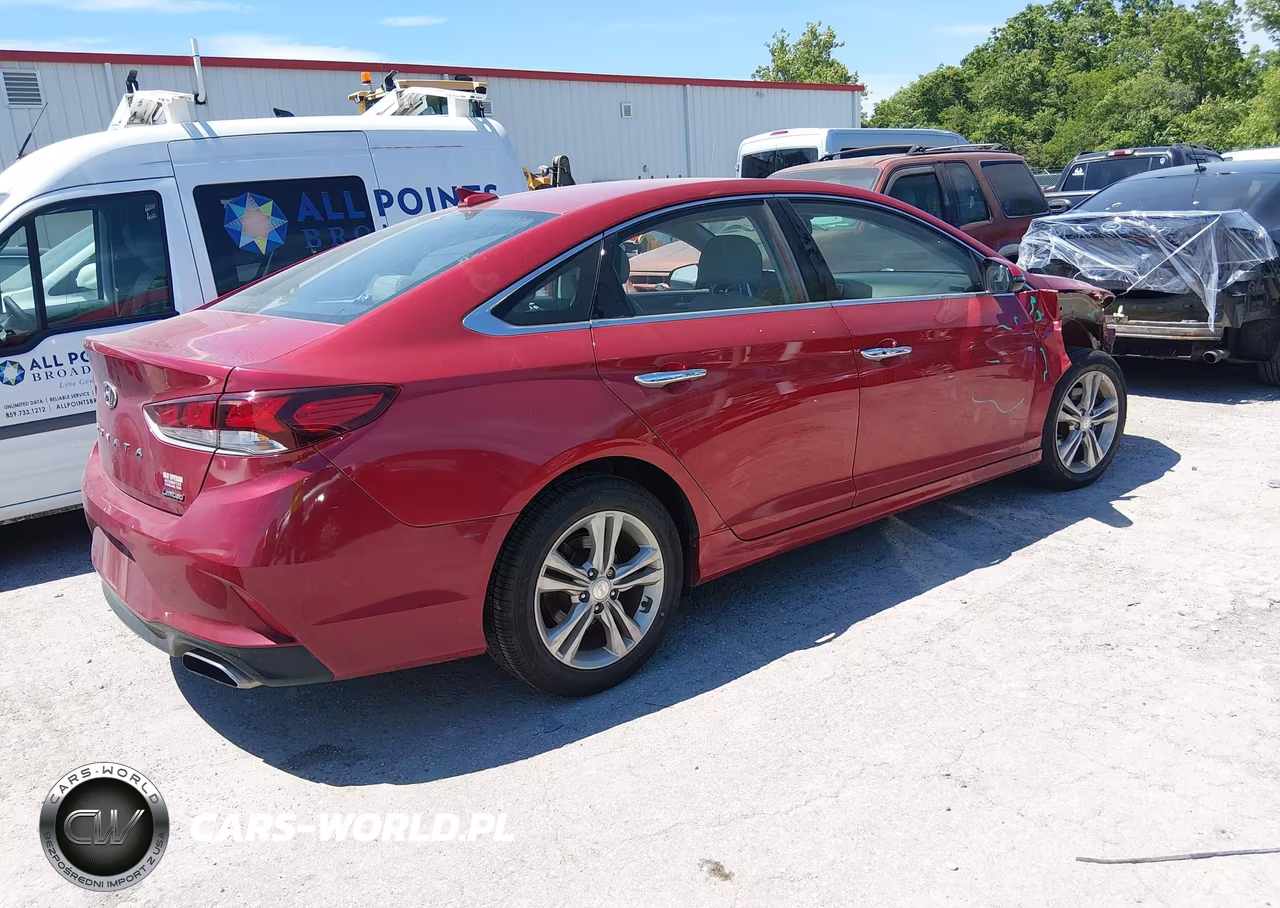 2018 Hyundai Sonata Limited VIN:5NPE34AF0JH601016 - 4