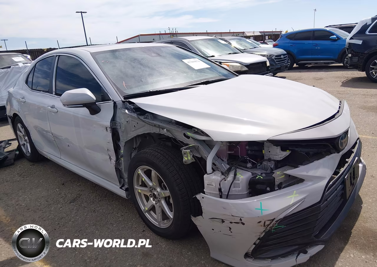 2023 Toyota Camry Le Hybrid – zdjęcie 1 z 17