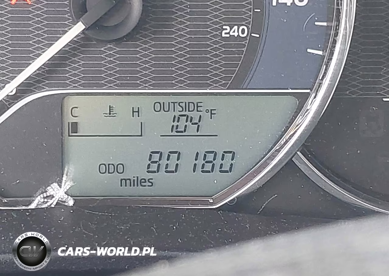2016 Toyota Corolla Le VIN:2T1BURHEXGC579063 - 16
