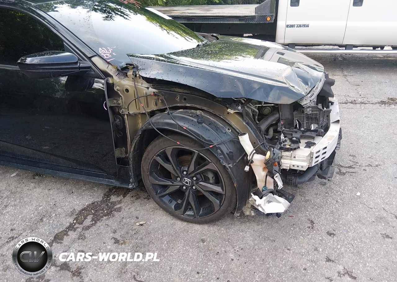2019 Honda Civic Sport VIN:SHHFK7H47KU223076 - 18