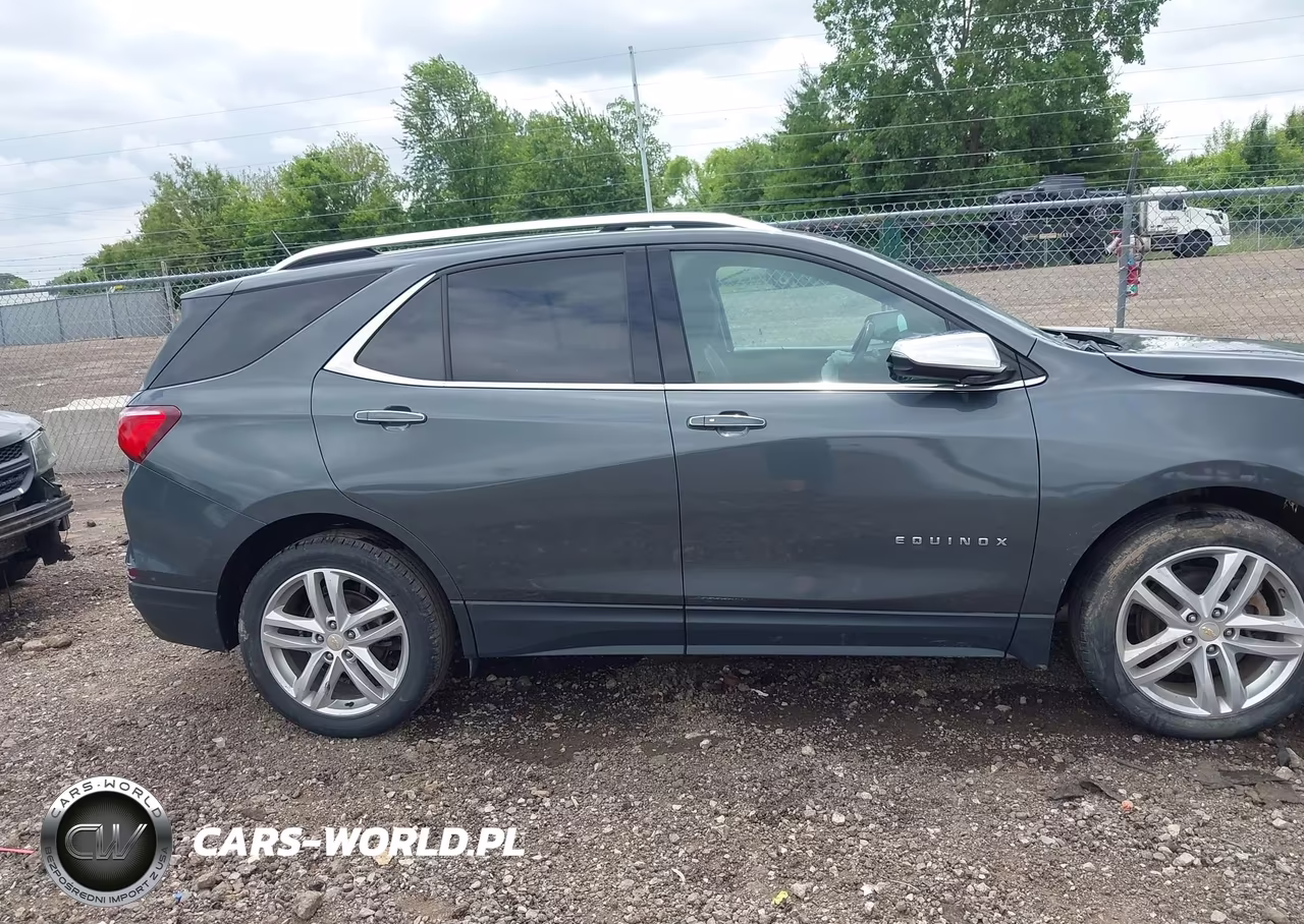 2020 Chevrolet Equinox Premier VIN:2GNAXYEX1L6106433 - 13