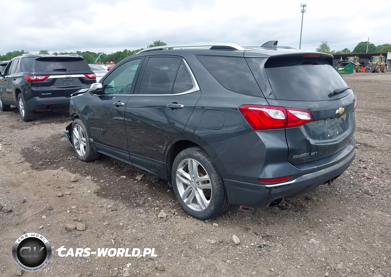 2020 Chevrolet Equinox Premier VIN:2GNAXYEX1L6106433 - 3